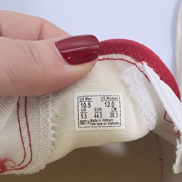 Vans Classic Red Slip-On Sneakers - Excellent Condition - Size Men's 10.5 - Picture 10 of 11